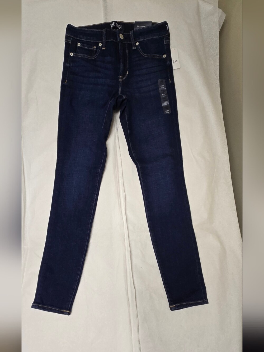 NWT Gap Denim Mide Rise Jeans Blue Women's Size 4